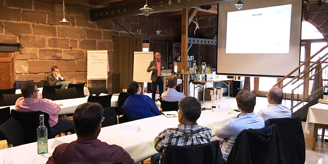 Interflex-Mitarbeiter René Kottlowski hält Vortrag auf dem Interflex Customer Focus Day 2019 in Leinburg